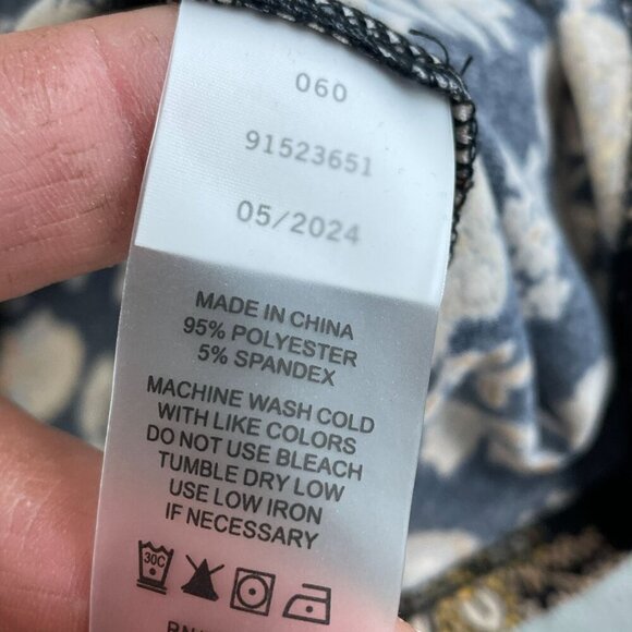 Vince Camuto M Floral Sleeveless Romper Black/Gold Womens NWT 0103 - Picture 4 of 11